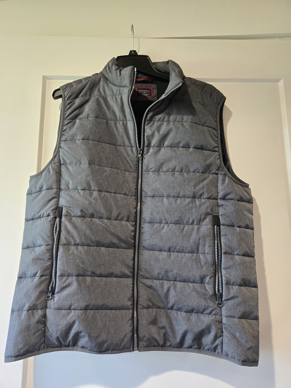UNTUCKit Men's Quilted Grey Puffer Vest